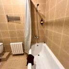 Апартаменты (5), Апартаменты У метро Суконная Слобода