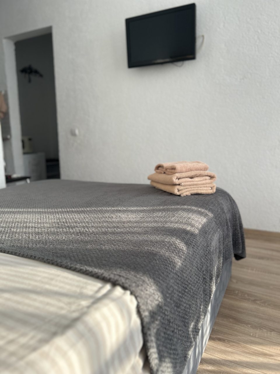 Апартаменты (Студия №4-2 на 2 этаже), Апартаменты У метро Суконная Слобода