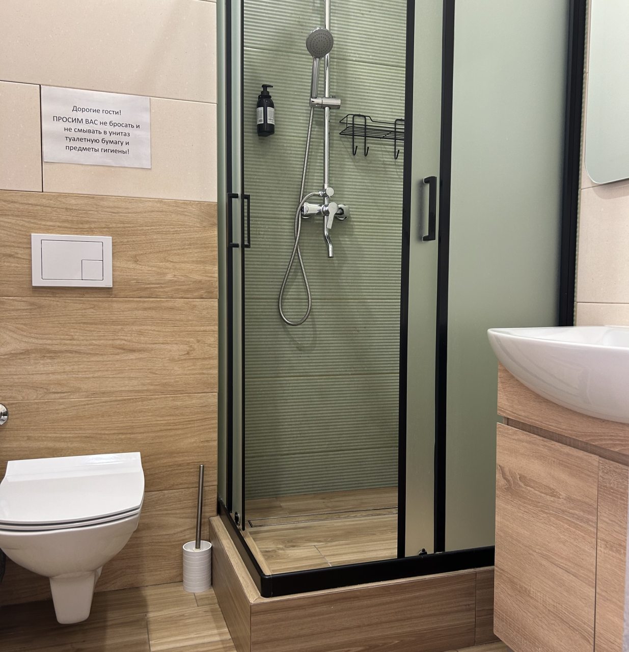 Апартаменты (Студия №4-2 на 2 этаже), Апартаменты У метро Суконная Слобода