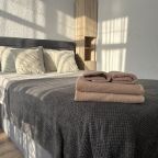 Апартаменты (Студия №4-2 на 2 этаже), Апартаменты У метро Суконная Слобода