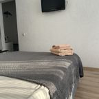 Апартаменты (Студия №4-2 на 2 этаже), Апартаменты У метро Суконная Слобода