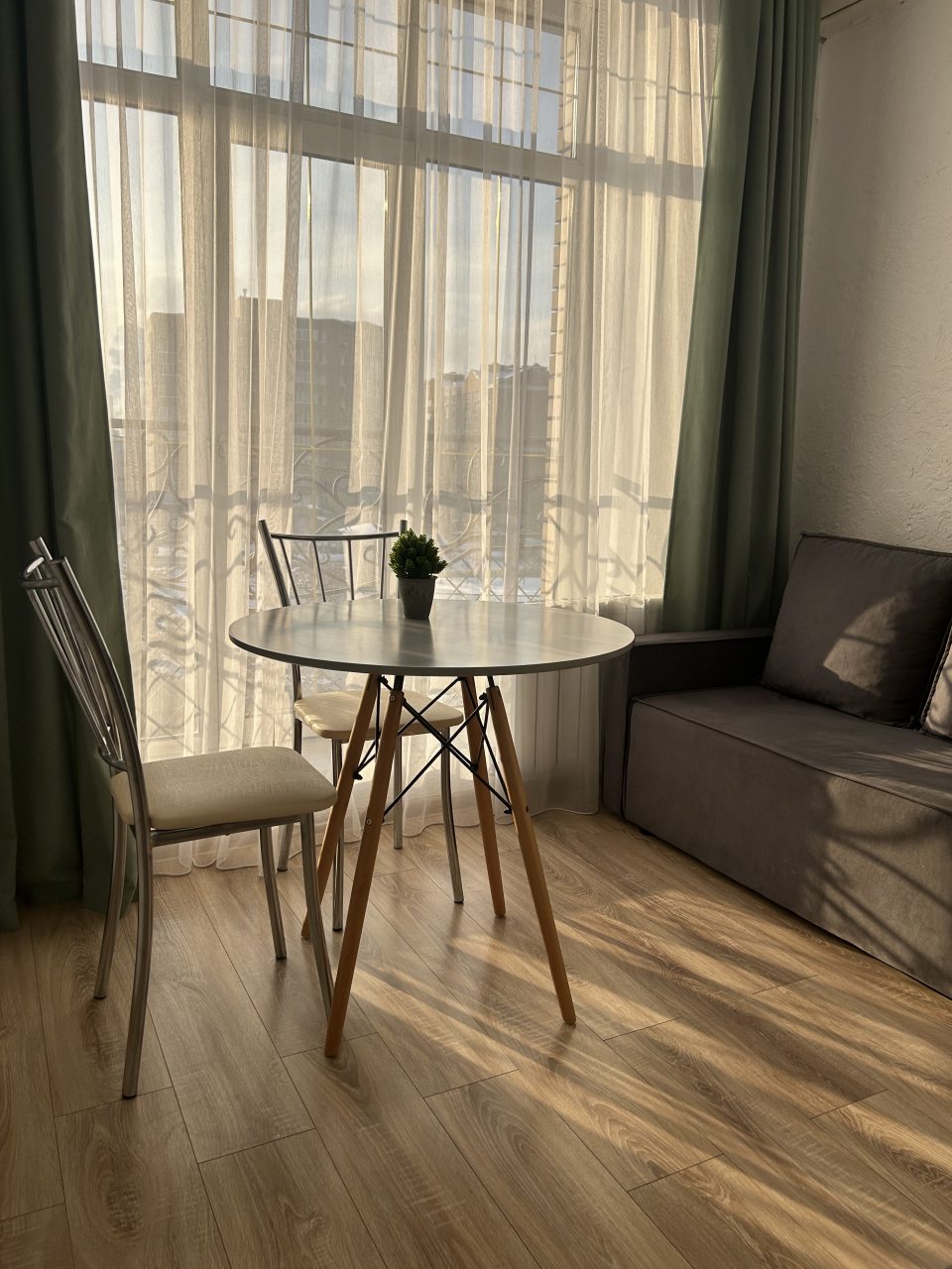 Апартаменты (Студия №4-2 на 2 этаже), Апартаменты У метро Суконная Слобода