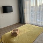 Апартаменты (Новые 8-1 на 3 этаже), Апартаменты У метро Суконная Слобода