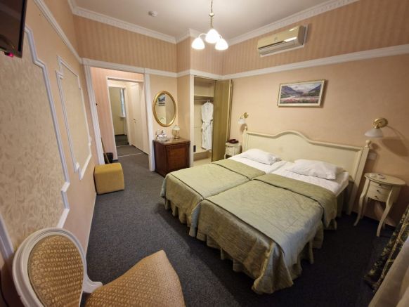 Фотография номера гостиницы Корона Алтая