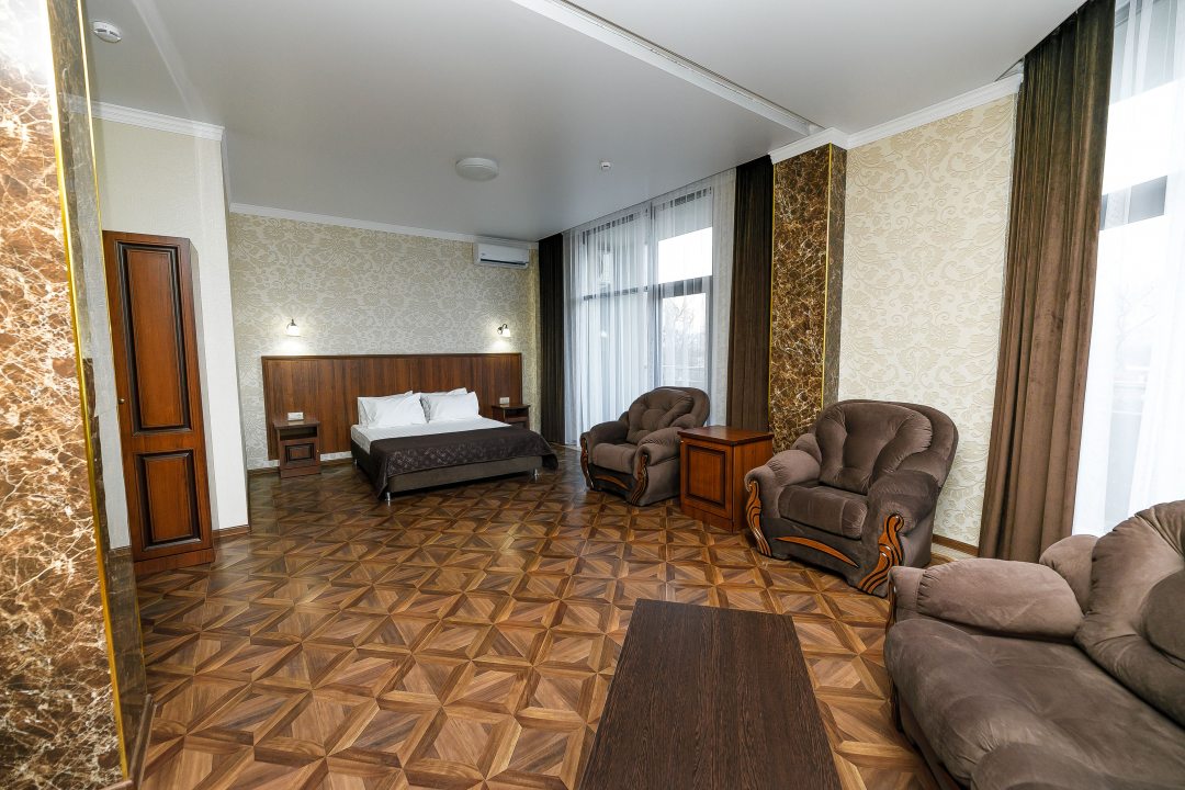 Апартаменты (с одной спальней) отеля Велес, Геленджик