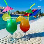 Бассейн, Курортный комплекс Азовский