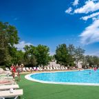 Бассейн с подогревом, Курортный комплекс Азовский