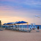 Пляж Азовский, Курортный комплекс Азовский