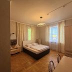 Четырехместный (Улучшенный Семейный номер 2 взрослых и 2 детей.), Гостевой дом Уют