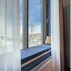 Апартаменты (Сити с видом на город), Гостевой дом Home Hotel на Малышева