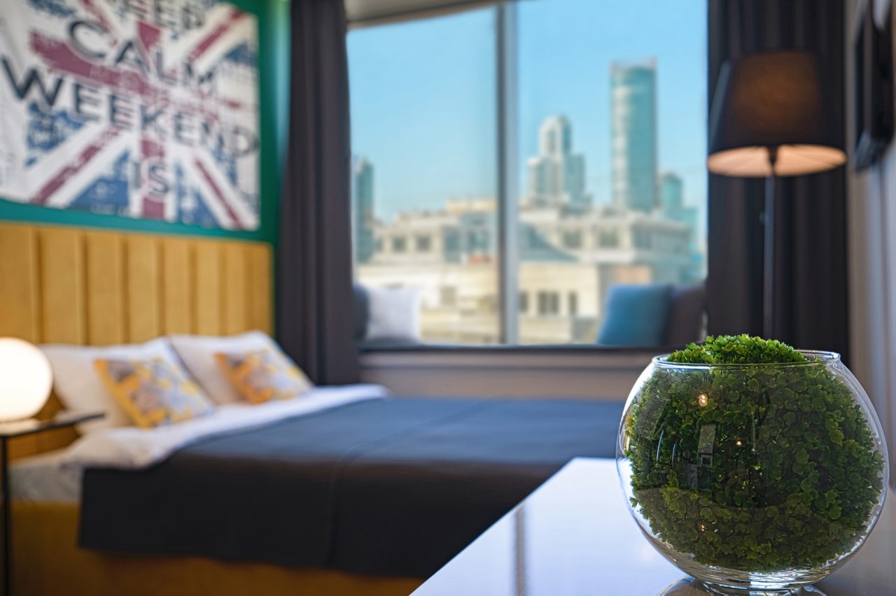 Апартаменты (Лондон с видом на город), Гостевой дом Home Hotel на Малышева