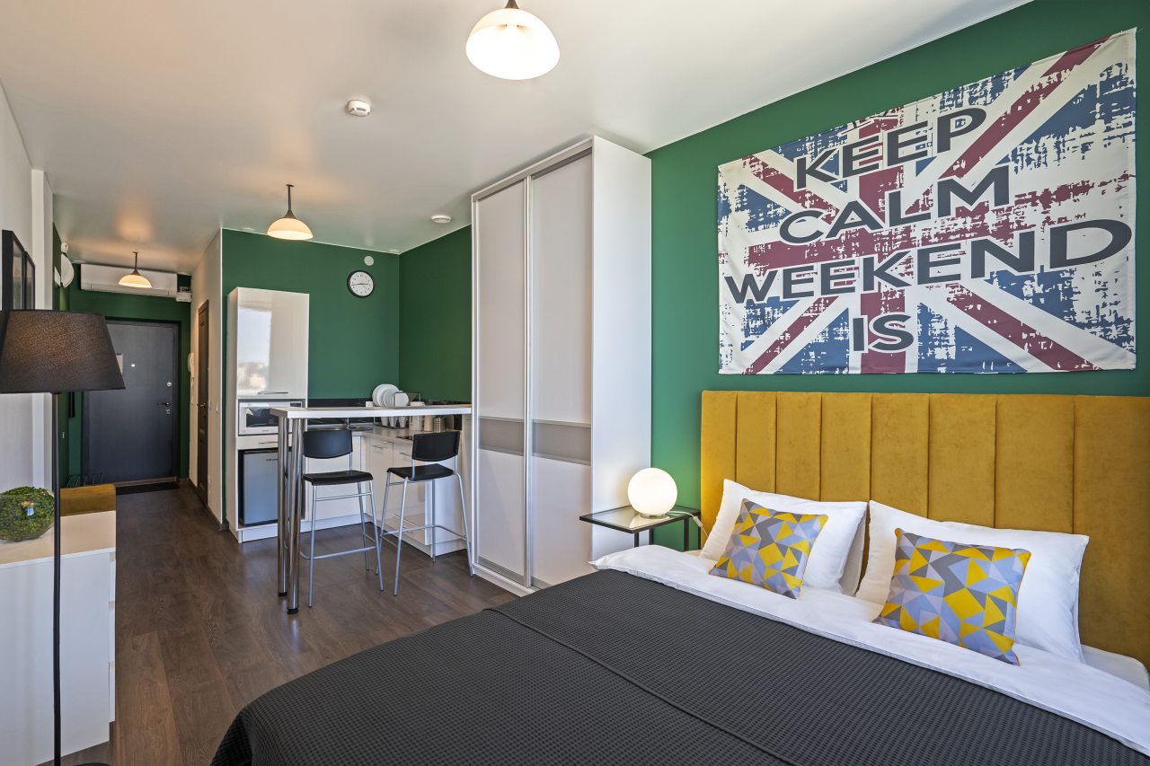 Апартаменты (Лондон с видом на город), Гостевой дом Home Hotel на Малышева
