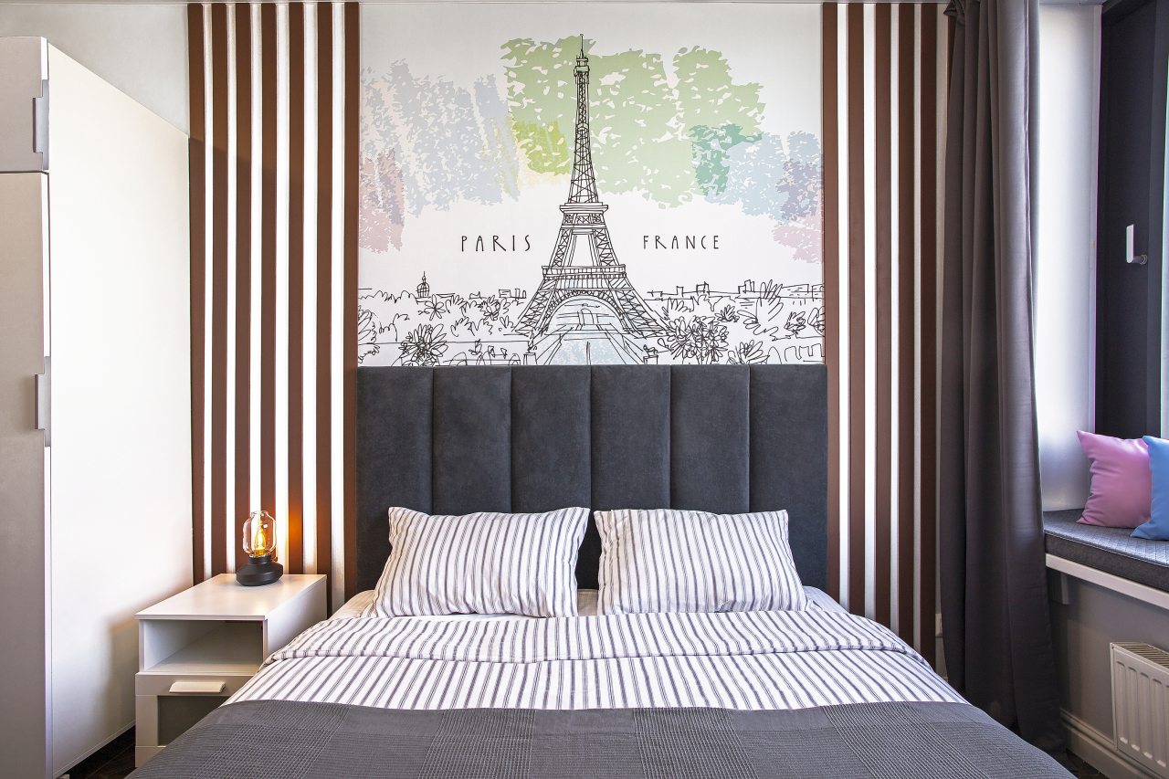 Апартаменты (Париж с видом на город), Гостевой дом Home Hotel на Малышева