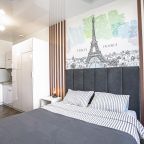 Апартаменты (Париж с видом на город), Гостевой дом Home Hotel на Малышева