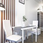 Апартаменты (Париж с видом на город), Гостевой дом Home Hotel на Малышева