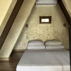 Коттедж (Треугольный домик A-Frame №2), Mountain Saniba Eco Hotel