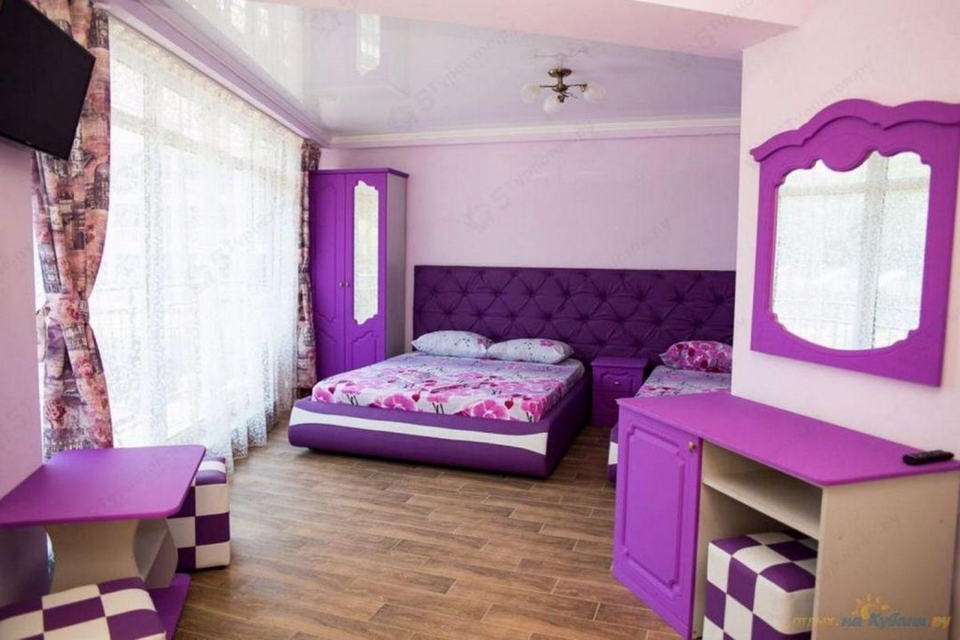 Четырехместный (Фиолетовый четырёхместный номер) отеля Grand Hotel Monte, Лермонтово