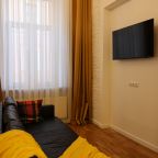 Студио (Lux White), LOFT & HOME Apartments