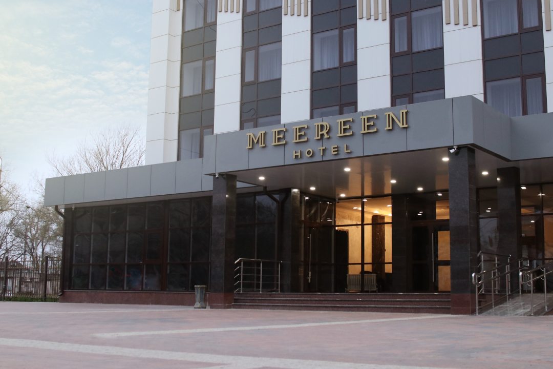 Meereen Hotel 4*, Невинномысск, цены от 2950 руб. | 101Hotels.com