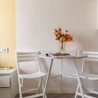 Люкс (Делюкс 4 этаж), Апартаменты LeoHotels