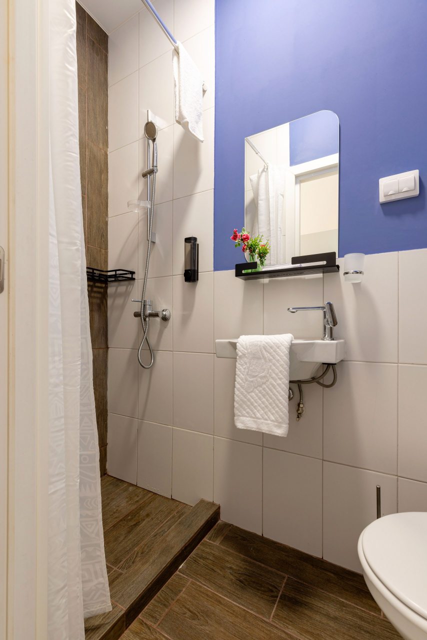 Полулюкс (Комфорт 4 этаж), Апартаменты LeoHotels
