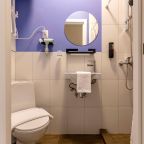 Трёхместный и более (Трехместный), Апартаменты LeoHotels