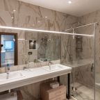 Апартаменты (Апартаменты с одной спальней 3 этаж), Отель Sunrise Hill