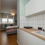 Студио с большой кроватью и кухней