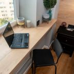 Студио с большой кроватью и кухней