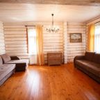 Дом (Коттедж № 6 на 14 мест с сауной, беседкой и мангальной зоной), Загородный клуб Свияга