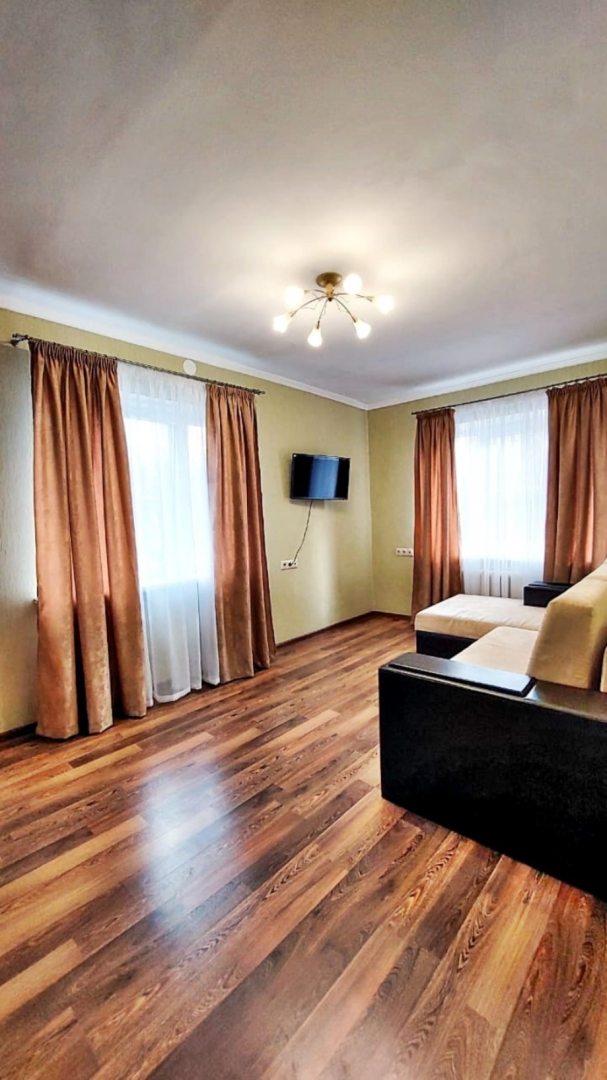 Квартира (Двухкомнатная квартира для 5 человек) апартамента Двухкомнатная квартира в центре, Ессентуки