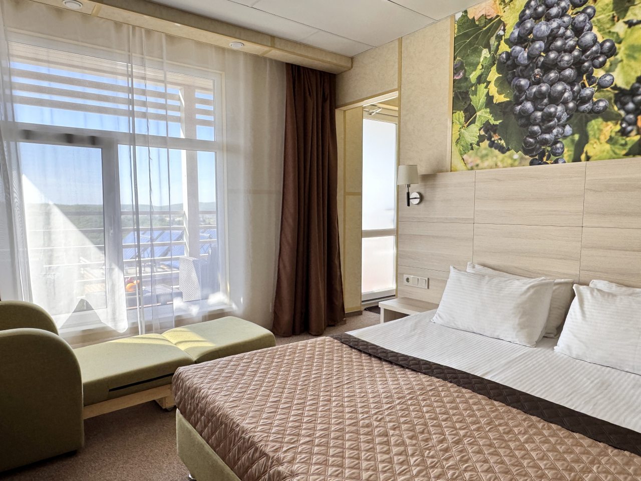 Трехместный (Комфорт плюс с террасой), Гостевой дом Лоза Хутор