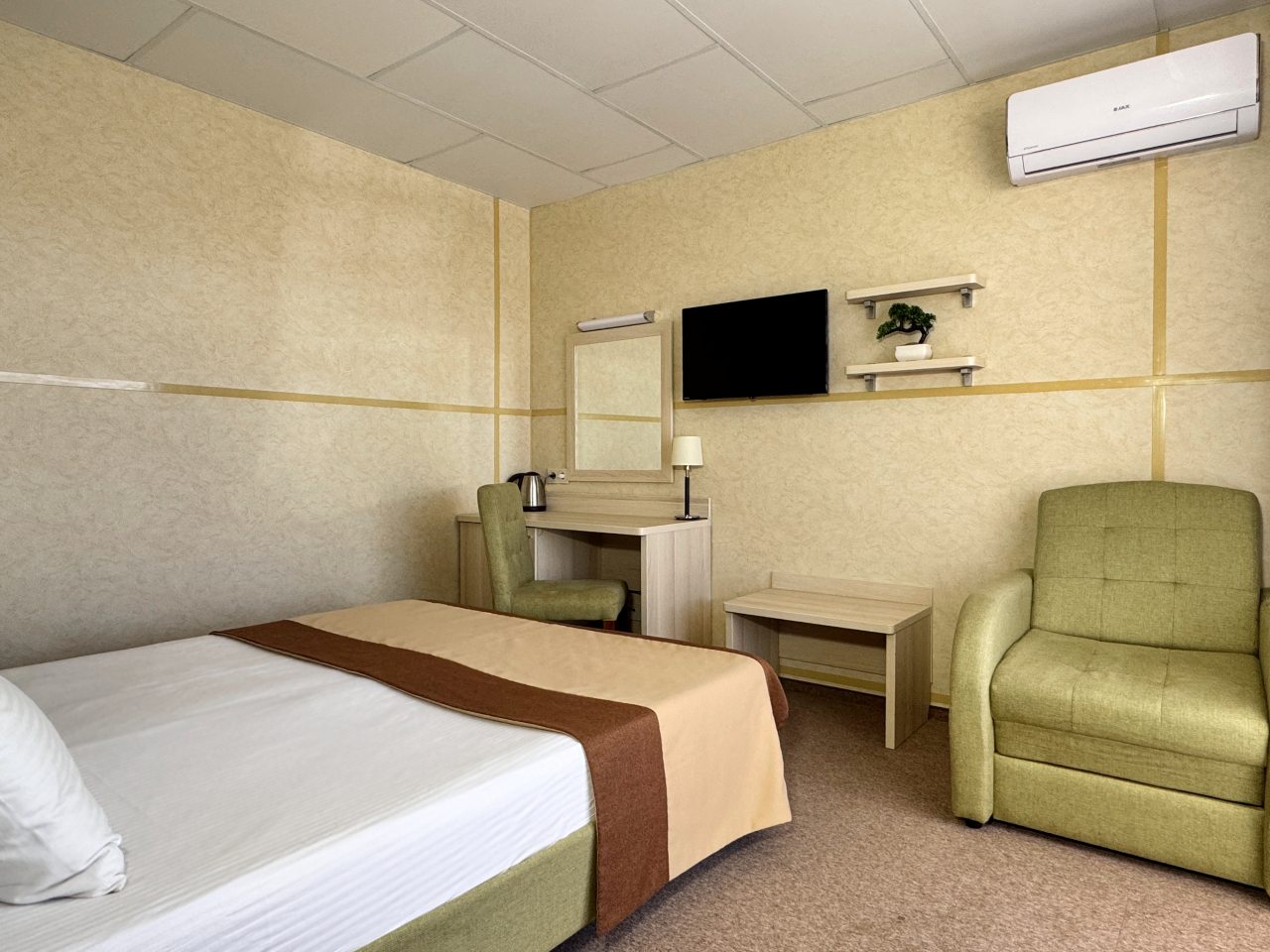 Семейный (Двухкомнатные пятиместные Апартаменты с общей террасой), Гостевой дом Лоза Хутор