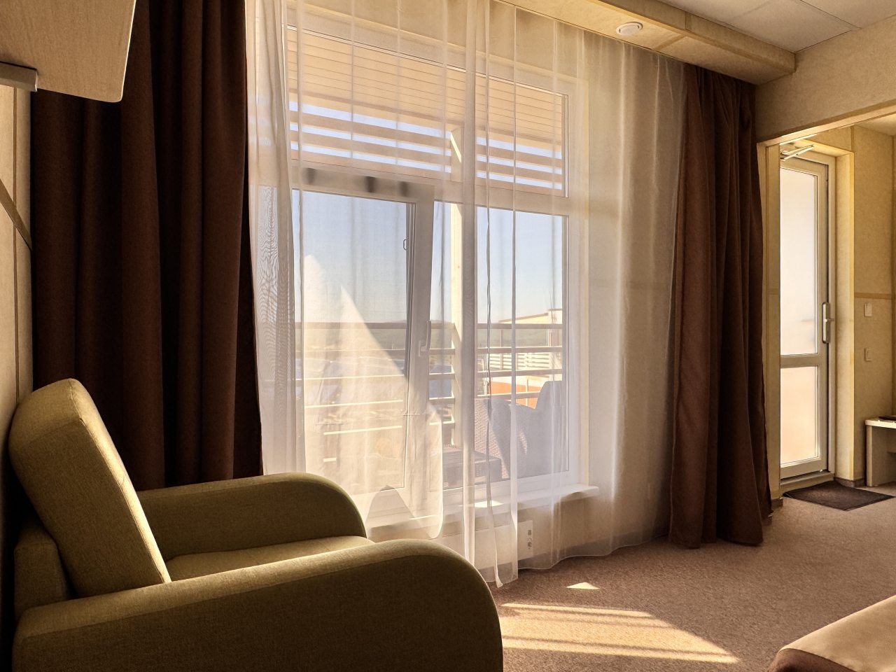 Семейный (Двухкомнатные пятиместные Апартаменты с общей террасой), Гостевой дом Лоза Хутор