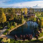 Своя ухоженная территория, Загородный отель Охта Парк