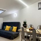 Полулюкс (Апартаменты №3 "Полулюкс" на мансардном этаже), Апартаменты Саквояж