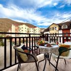 Апартаменты (Апартаменты №33 "Комфорт" с балконом), Апартаменты Саквояж