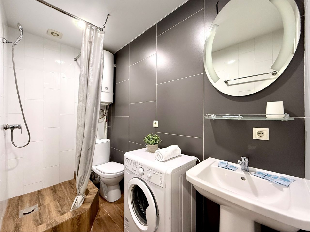 Апартаменты (Апартаменты №12 