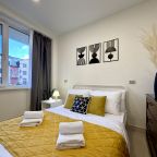 Апартаменты (Апартаменты №12 "Стандарт"), Апартаменты Саквояж