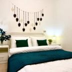 Апартаменты (Апартаменты №24 "Комфорт" с балконом), Апартаменты Саквояж