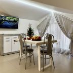 Апартаменты (Апартаменты №5 "Джуниор" на мансардном этаже), Апартаменты Саквояж