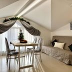 Апартаменты (Апартаменты №1 "Стандарт" на мансардном этаже), Апартаменты Саквояж