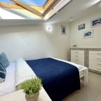 Апартаменты (Апартаменты №2 "Люкс" на мансардном этаже), Апартаменты Саквояж