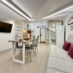 Апартаменты (Апартаменты №2 "Люкс" на мансардном этаже), Апартаменты Саквояж