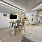 Апартаменты (Апартаменты №2 "Люкс" на мансардном этаже), Апартаменты Саквояж