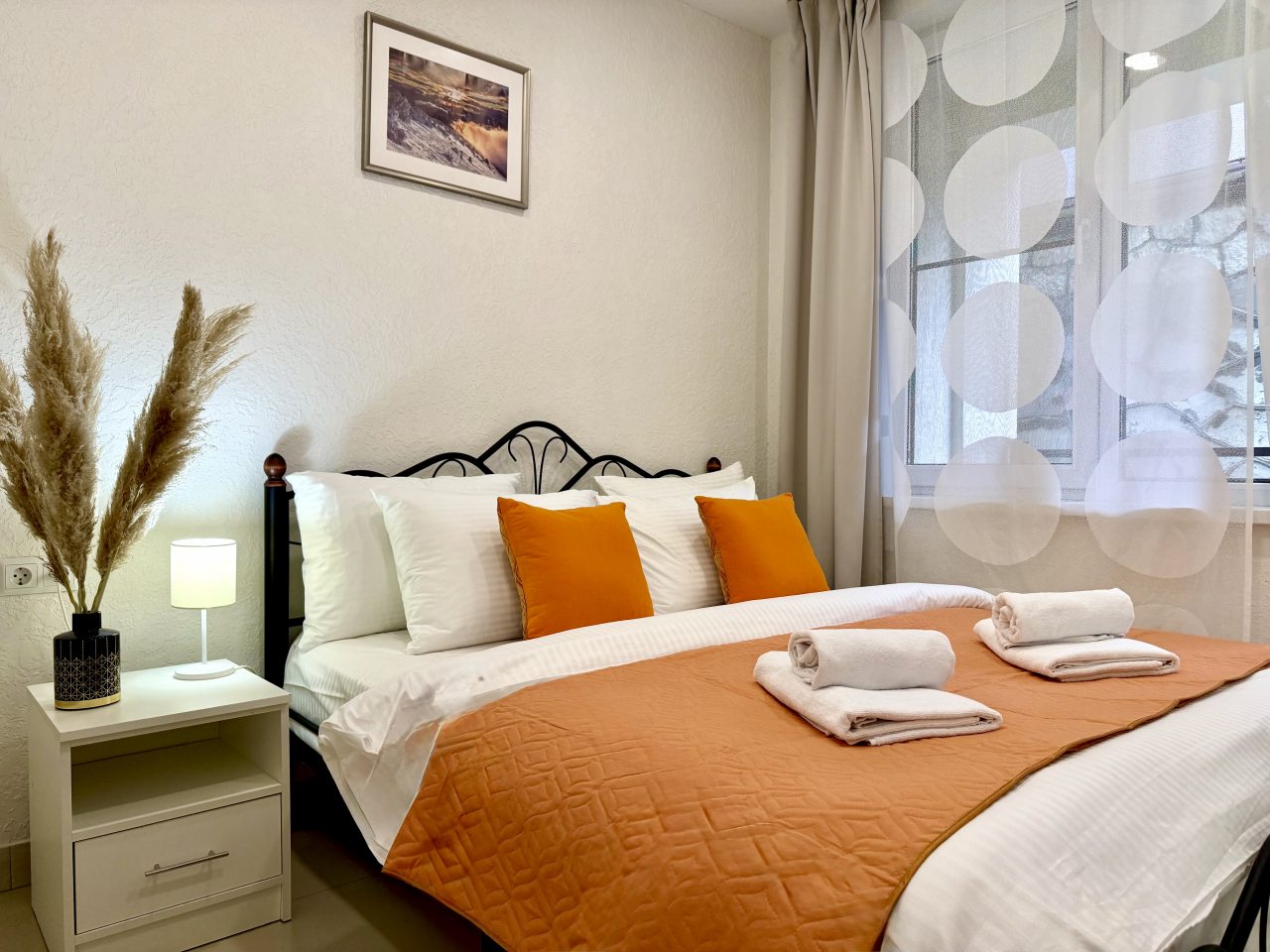 Апартаменты (Апартаменты №4 