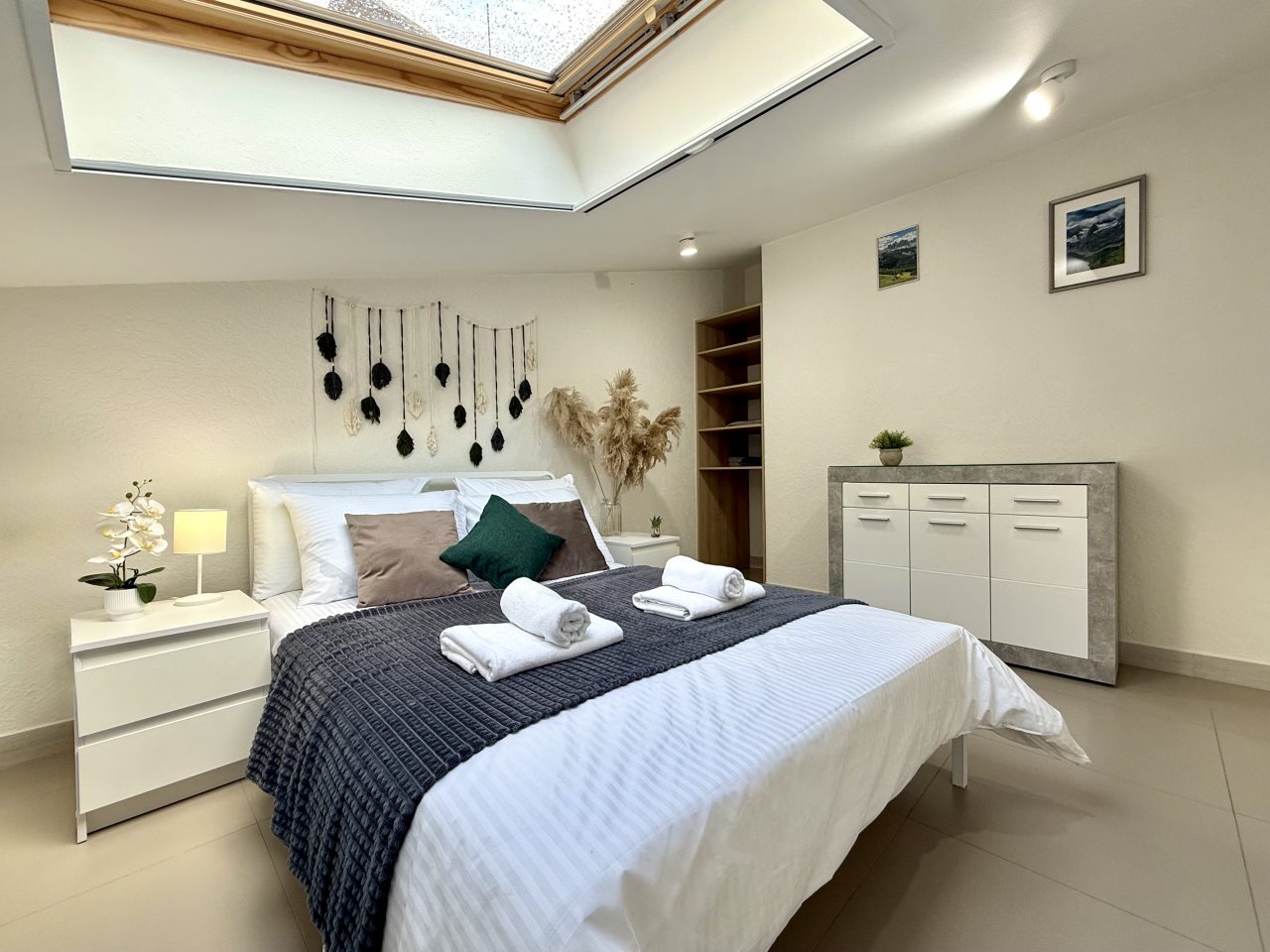 Апартаменты (Апартаменты №4 