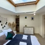 Апартаменты (Апартаменты №4 "Полулюкс" на мансардном этаже), Апартаменты Саквояж