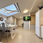 Апартаменты (Апартаменты №10 "Люкс" на мансардном этаже), Апартаменты Саквояж