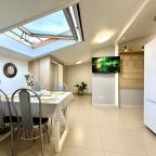 Апартаменты (Апартаменты №10 "Люкс" на мансардном этаже), Апартаменты Саквояж